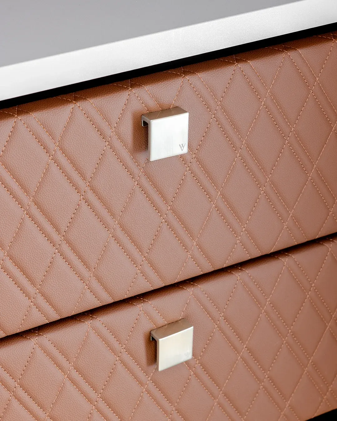 Versa by Evviva, photo 10 of 11